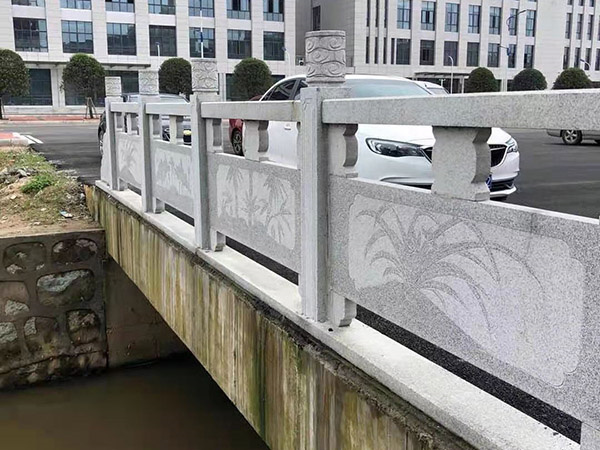 石栏杆